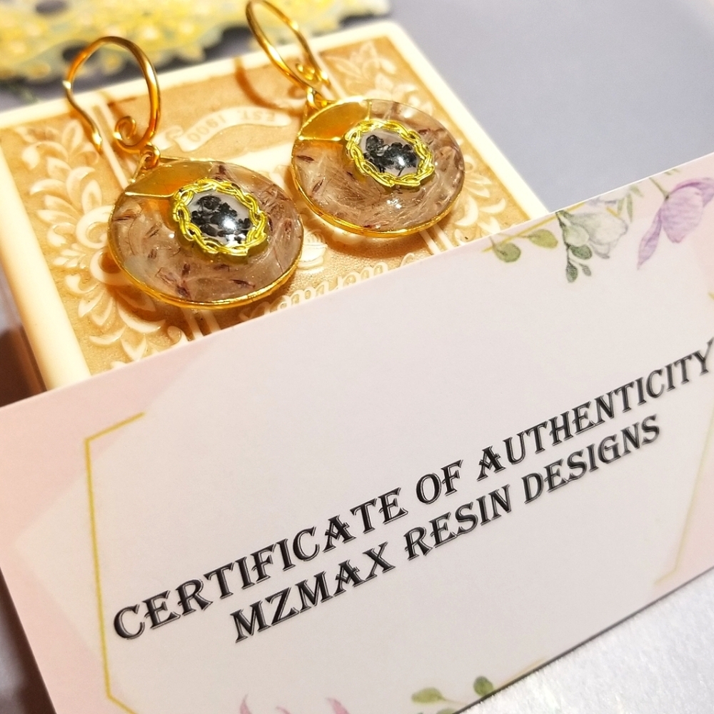 MzMax CATTAIL FRAMED BLACK HEATHER Resin Designs Earrings - Picture 2 of 7